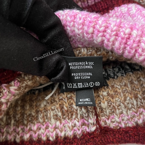 ❌❌BN Chanel 24N CC Logo Ear Warmer Pink Cashmere Beanie - Picture 5 of 8